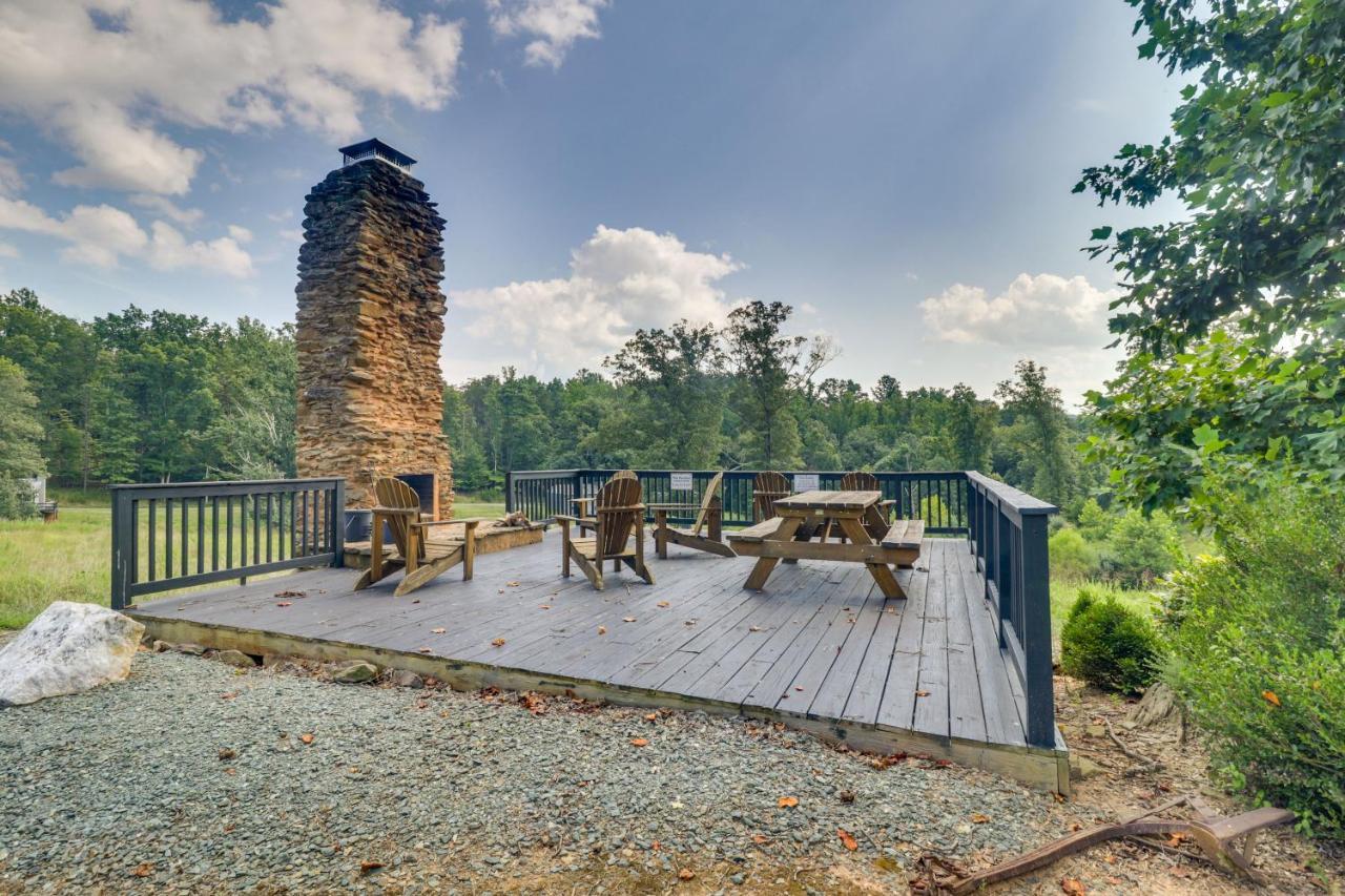 Rustic Baileys Retreat Cabin Near Wineries! Crozet Exterior foto